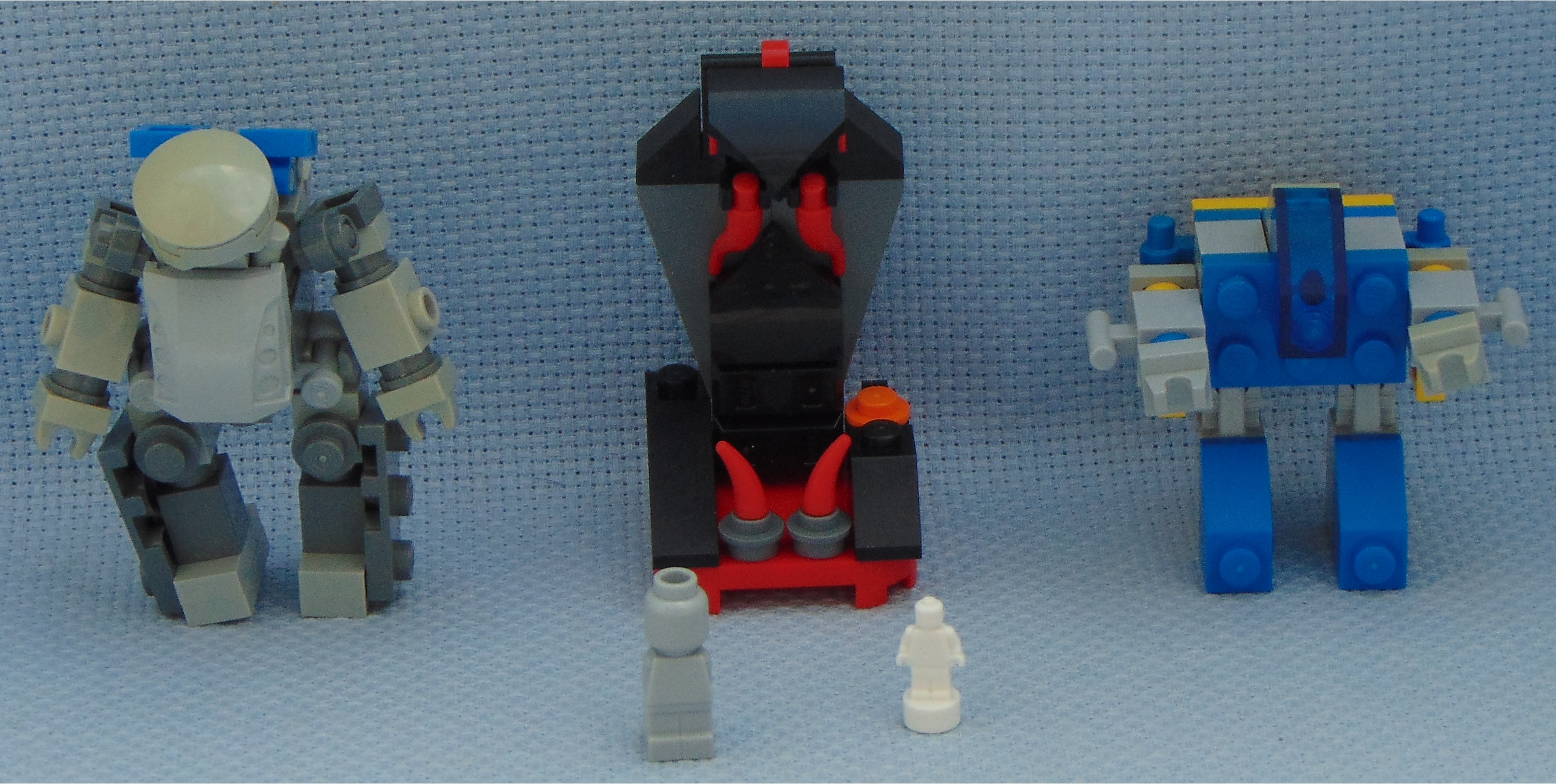 chub__microfig__serpent_legion_station__nanofig__and_classic.jpg