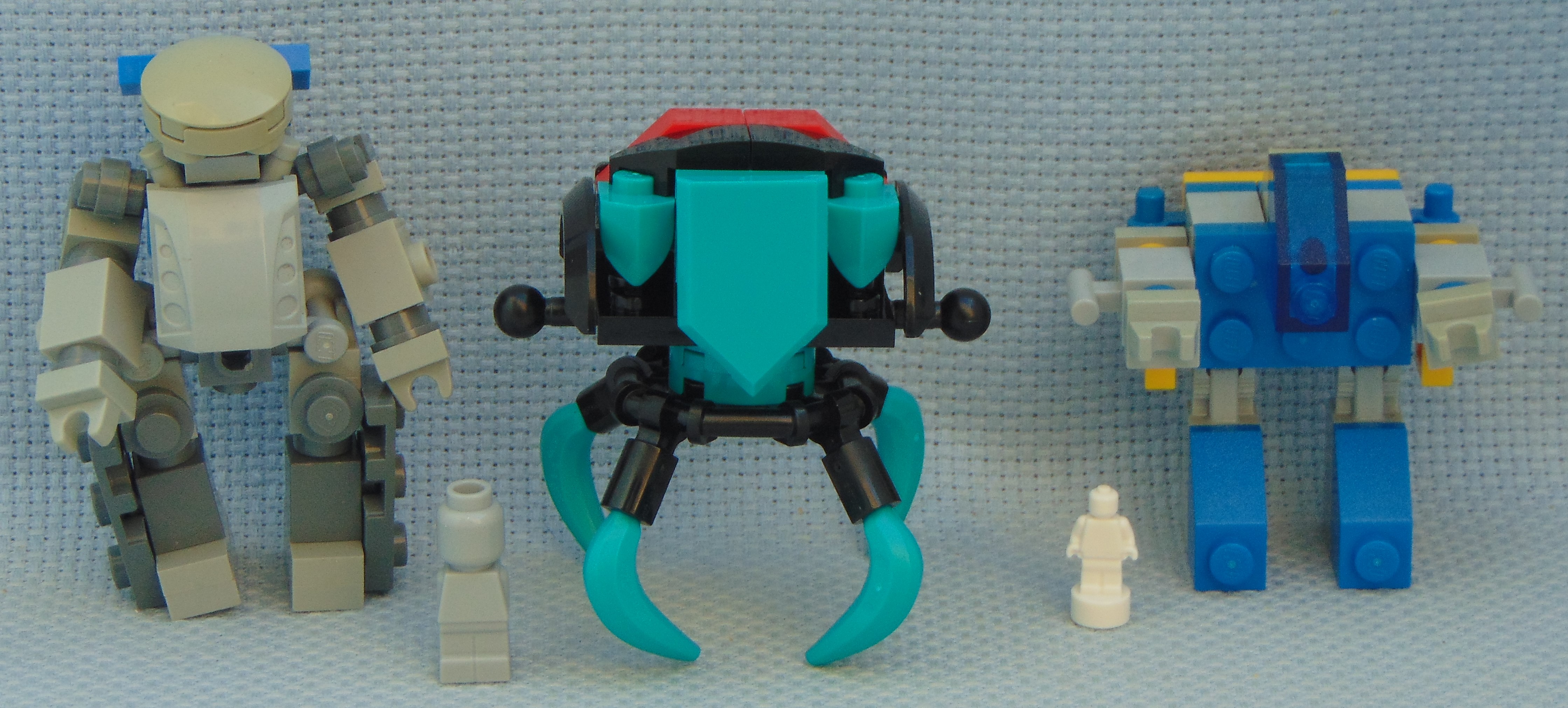 chub__microfig__teal_aphid__nanofig__and_classic.jpg