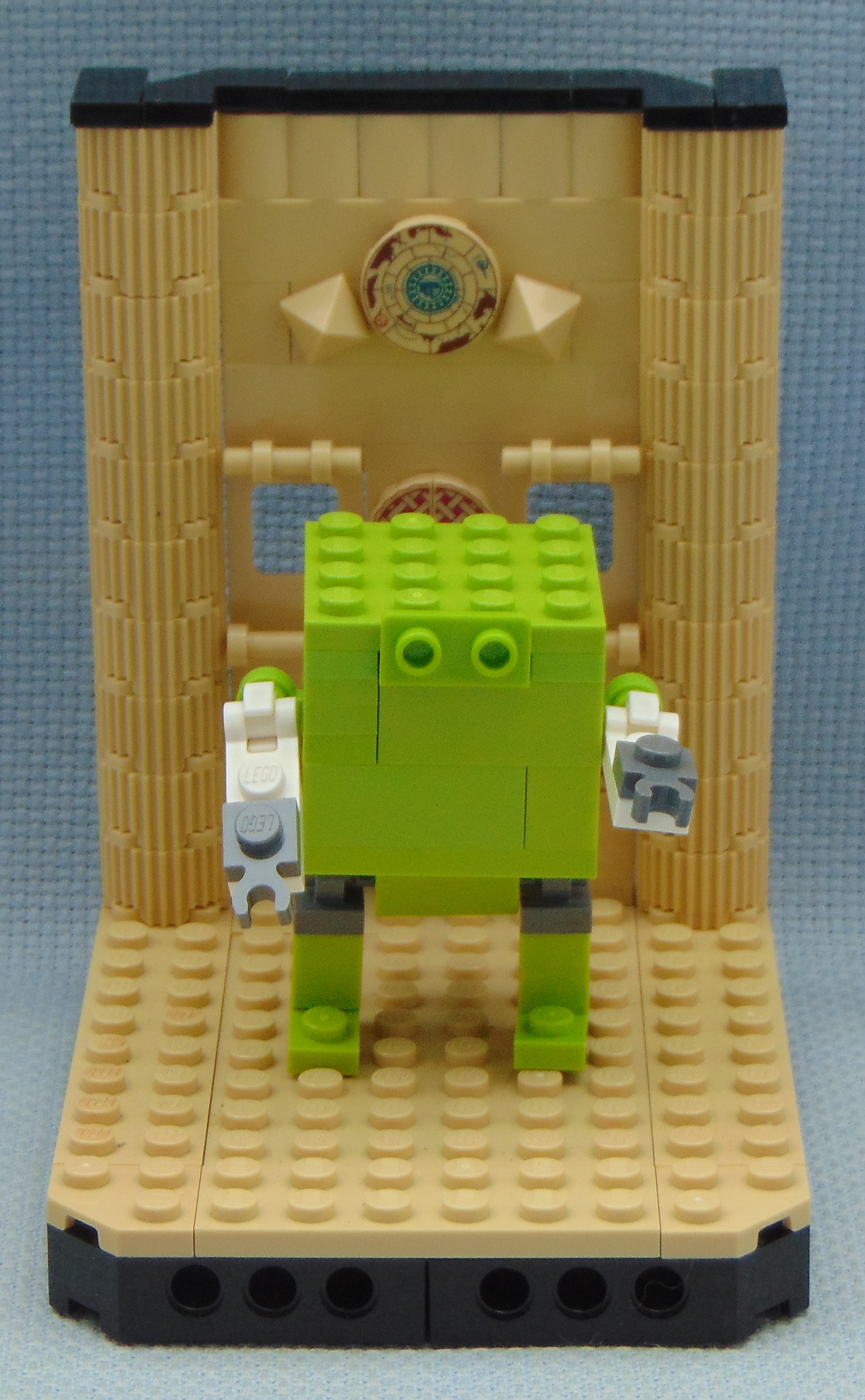 mf0_temple_and_block_bot.jpg