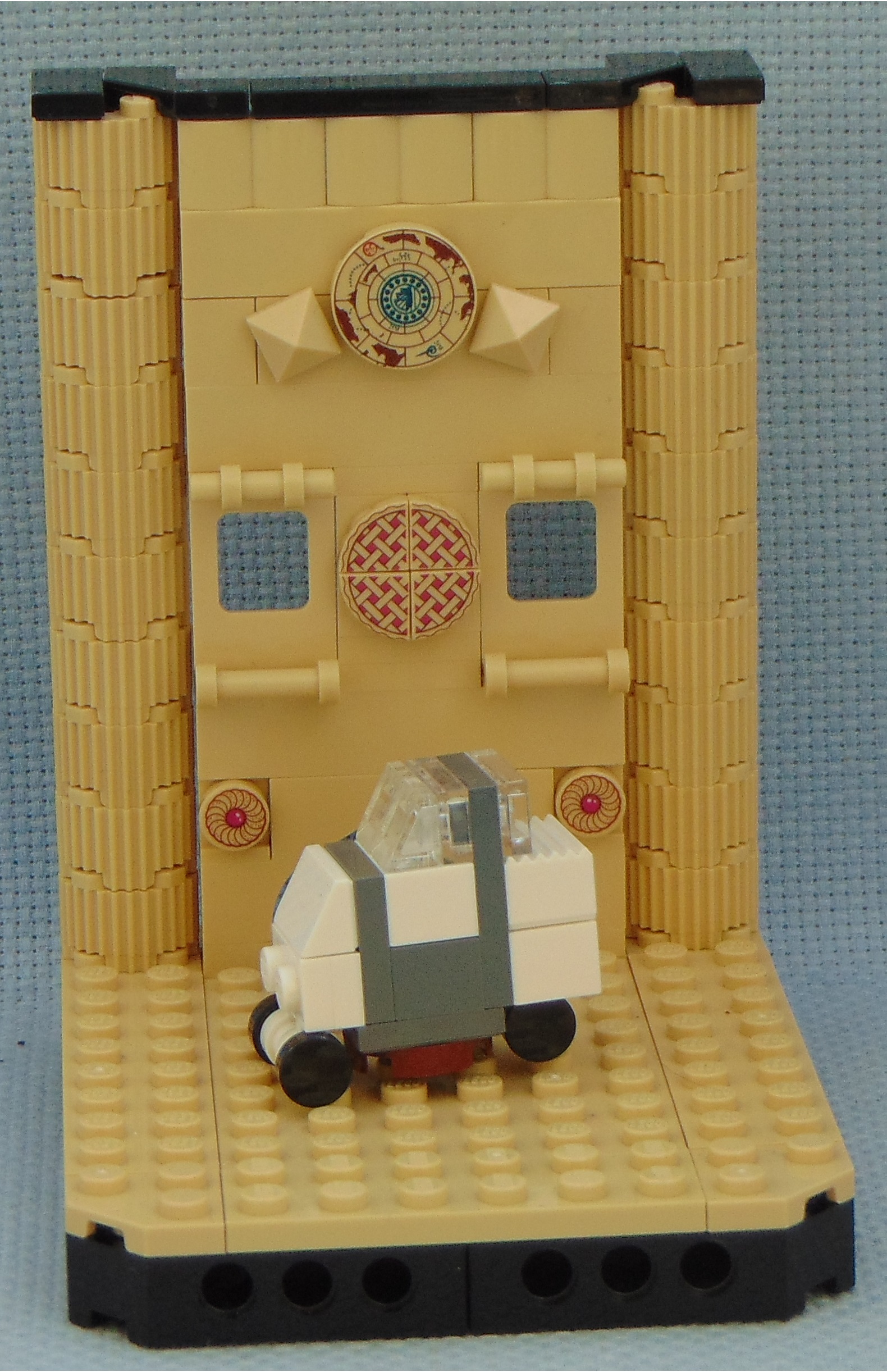 mf0_temple_and_street_sweeper.jpg