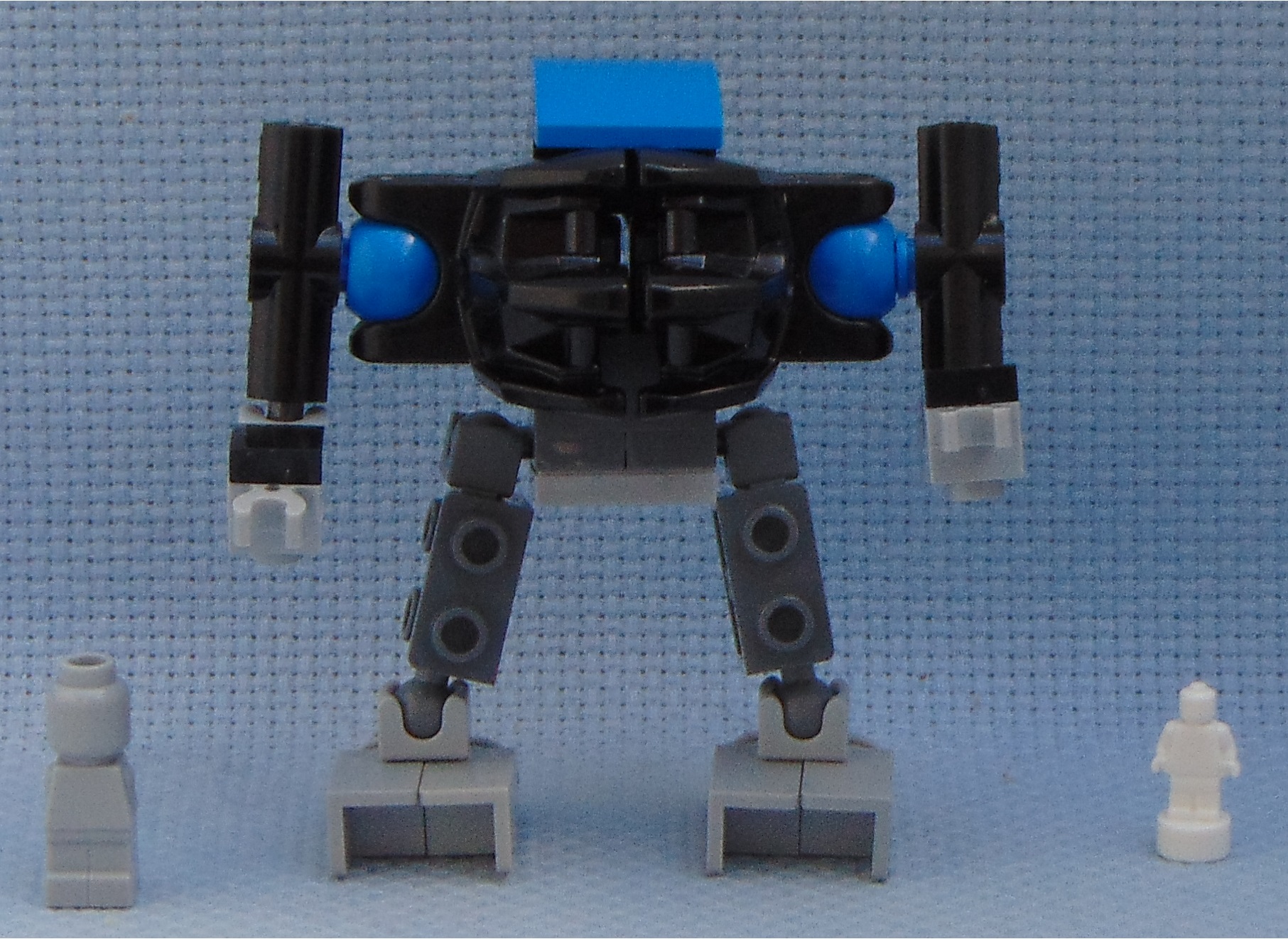 microfig__dragoon__and_nanofig.jpg