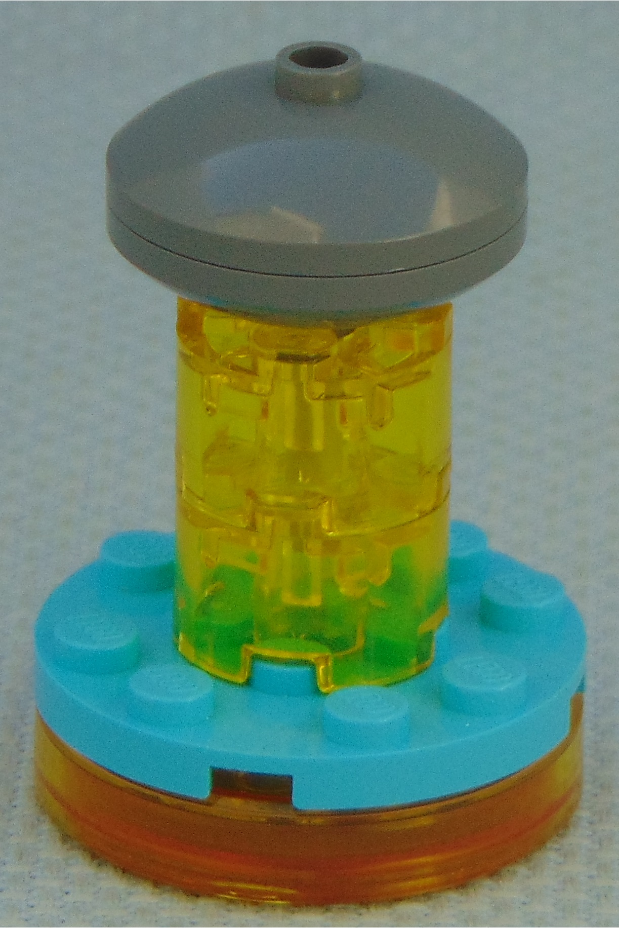 flying_saucer_station.jpg