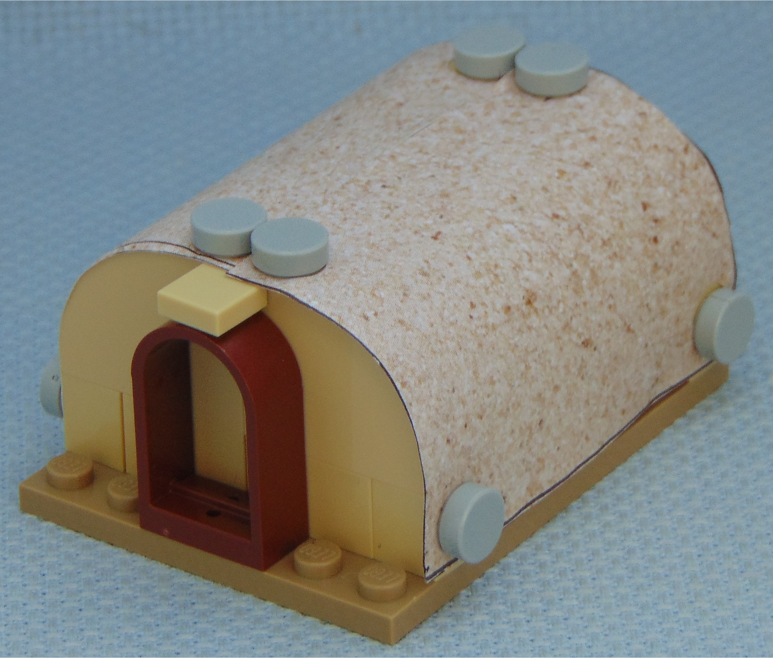 papercraft_quonset_hut__angle.jpg