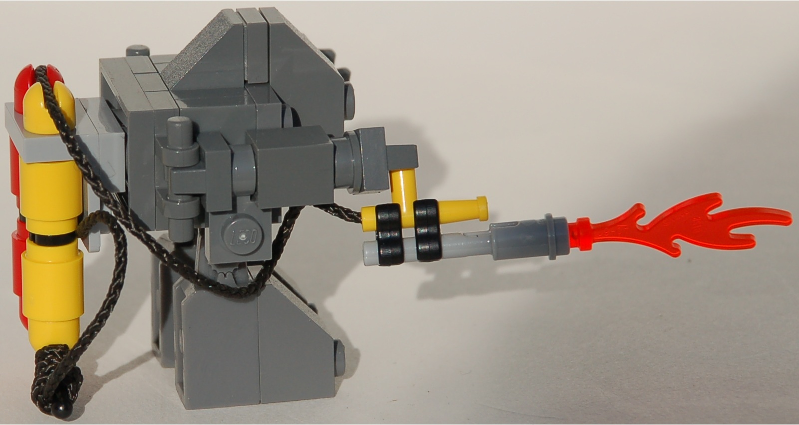 flamethrower__right.jpg