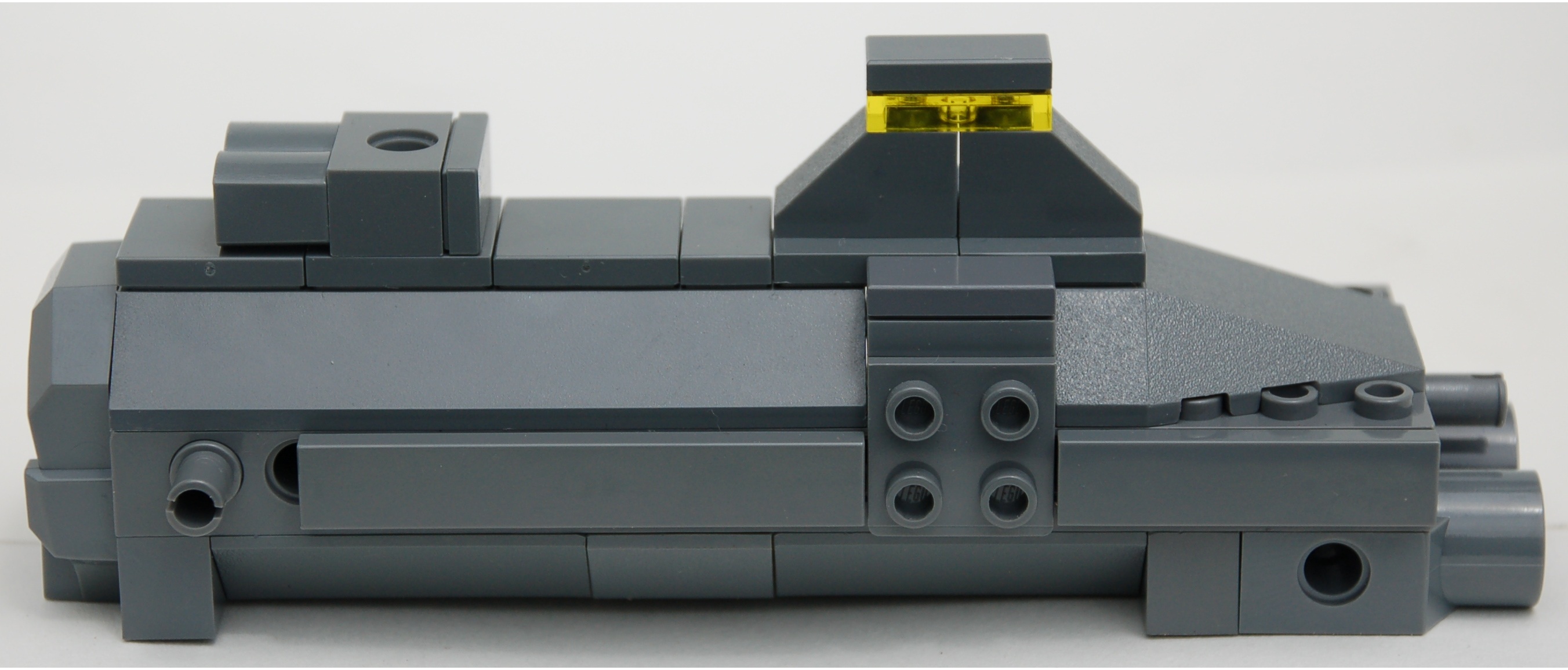 microscale_deaths-head_destroyer__side_1.jpg