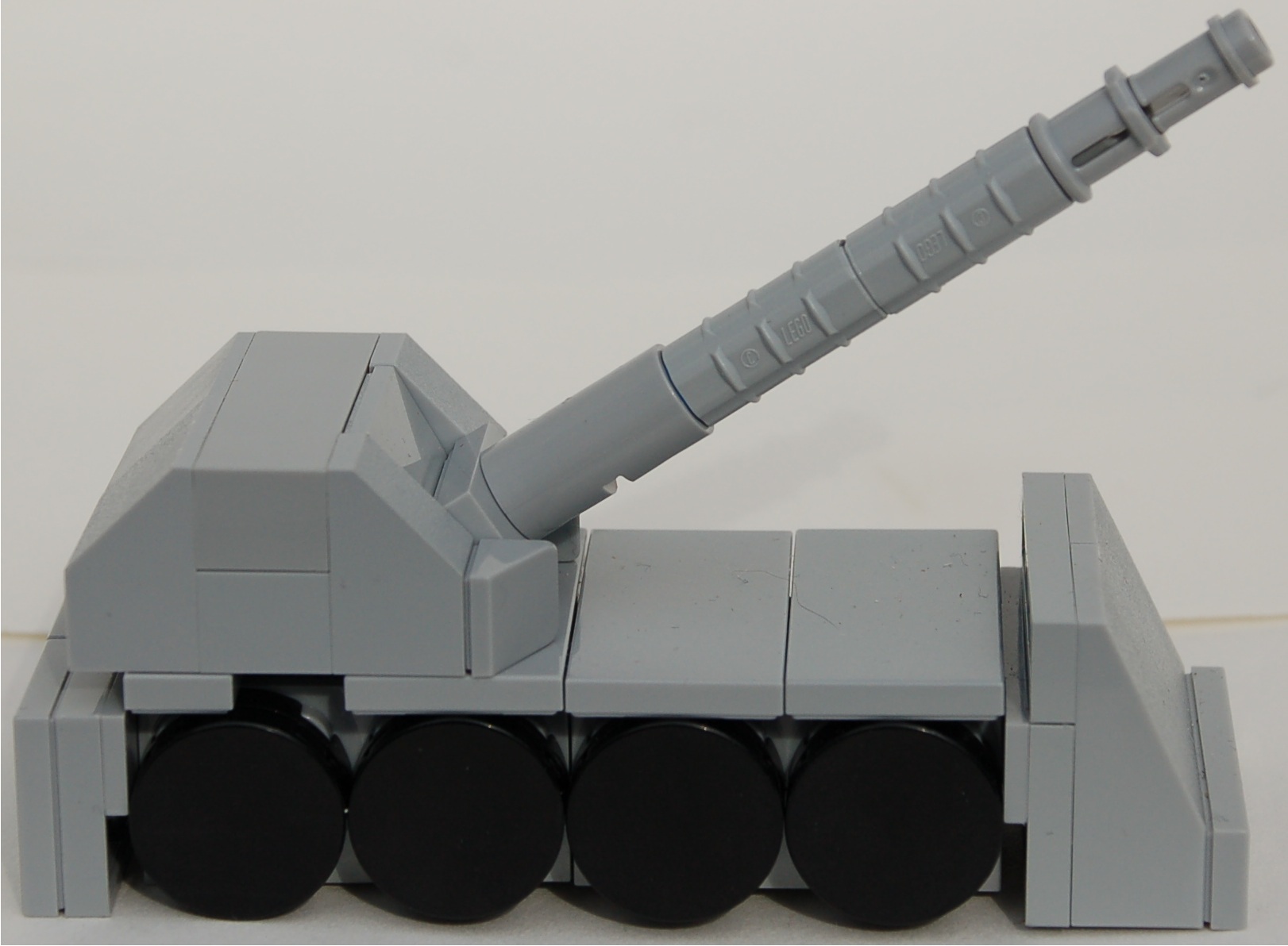 self-propelled_gun__right.jpg