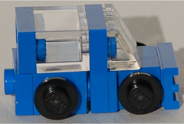 blue_car__right.jpg