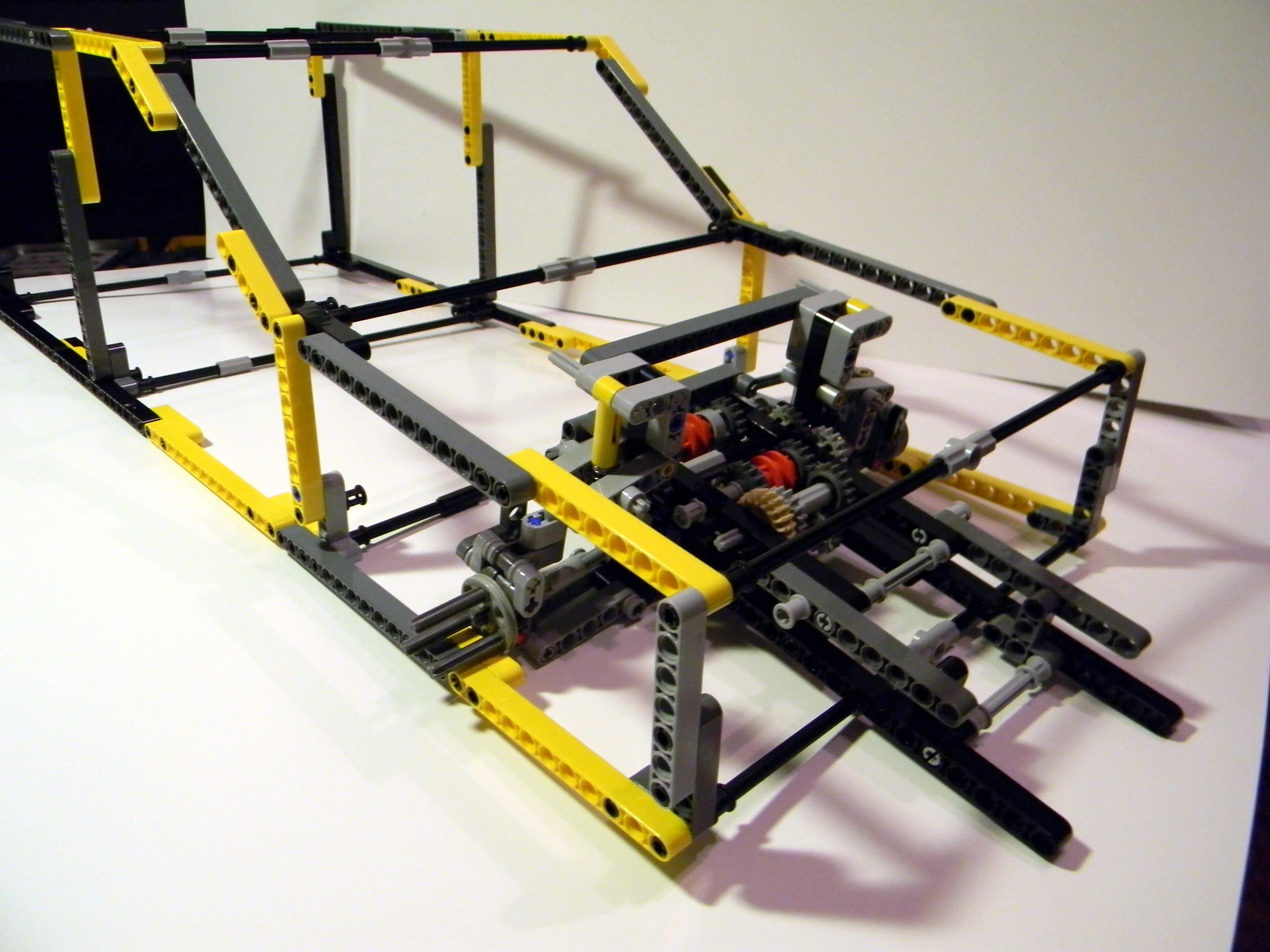 2.early_front_axle-gearbox.jpg