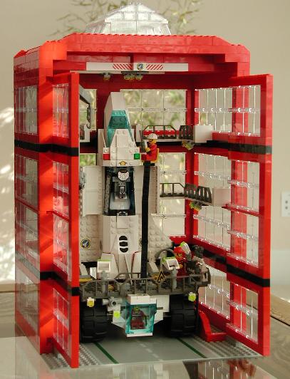 05hangaropenfrontl.jpg