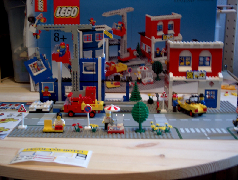 10041-build.jpg