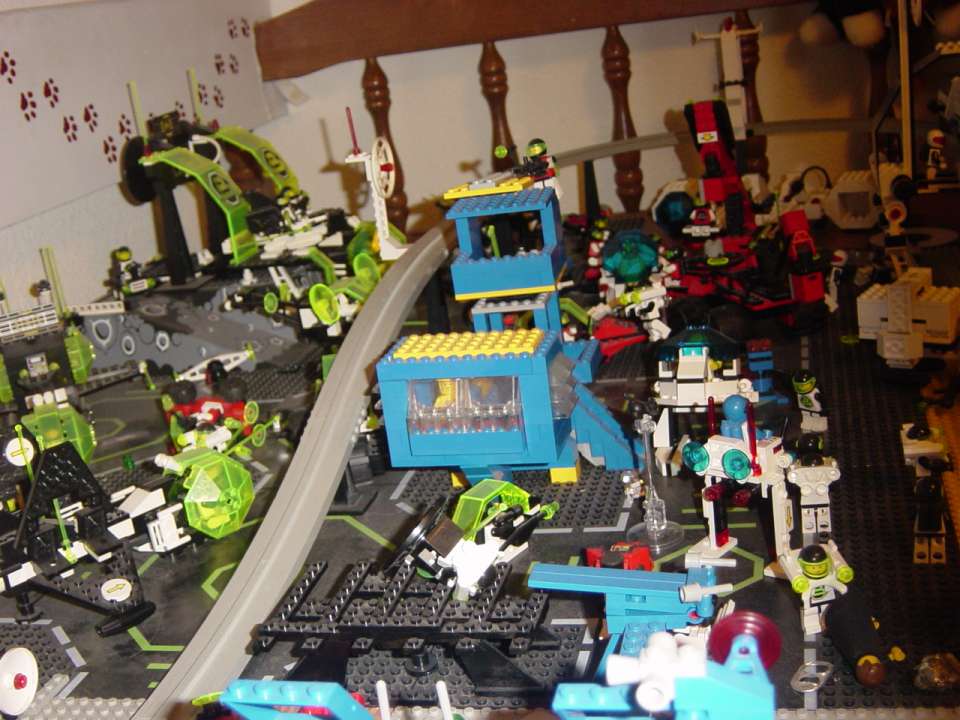 spacebase04.jpg