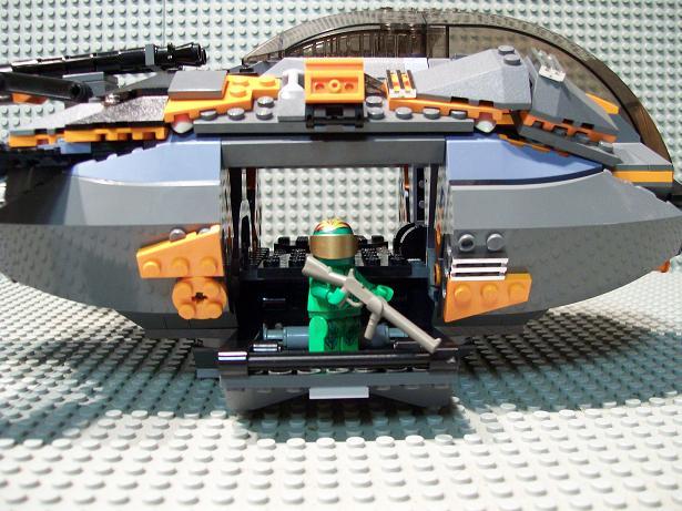lego_dropship_010.jpg