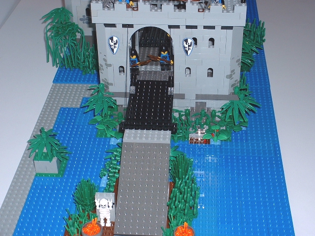 gate1.jpg