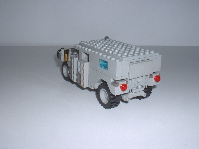 m1038-3.jpg