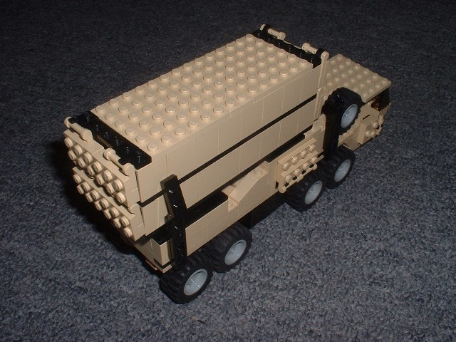 m1075-02.jpg