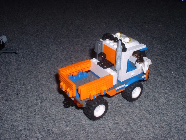 unimog-2.jpg