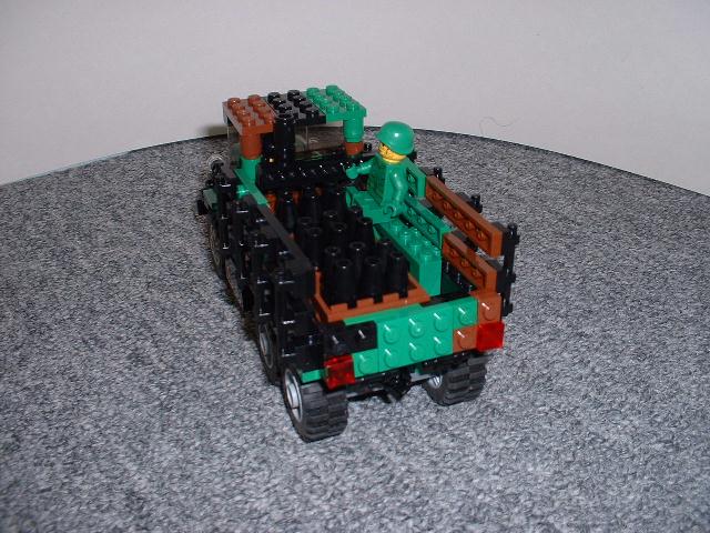 m-923c.jpg
