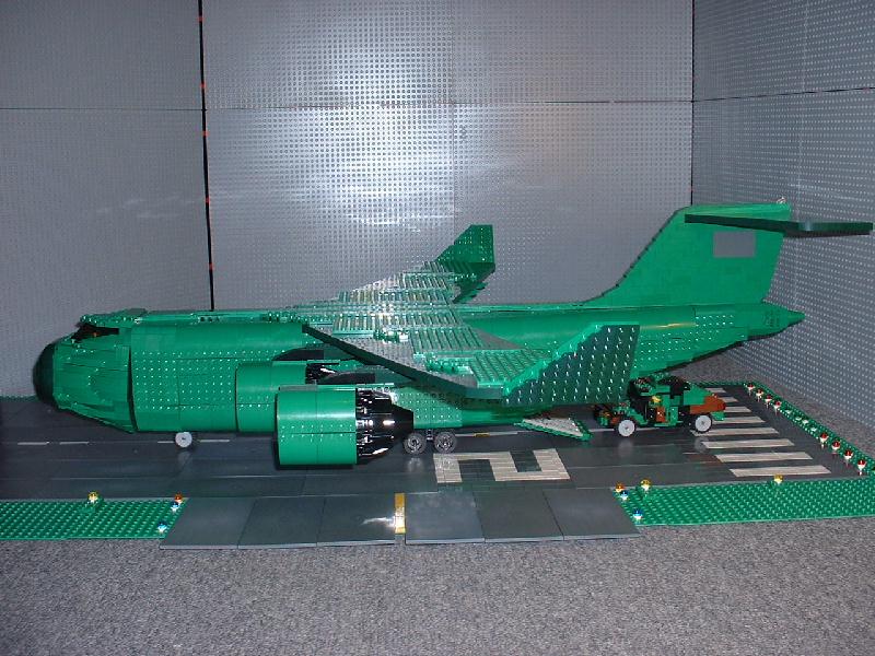 c-17v.jpg