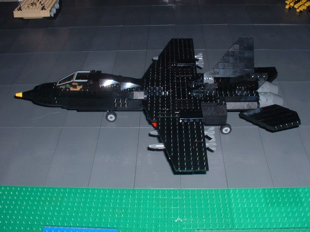 f18-a01.jpg