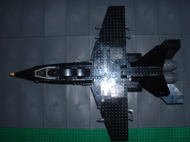 f18-a02.jpg