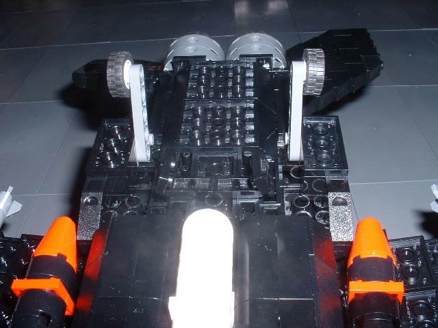 f18-c06.jpg