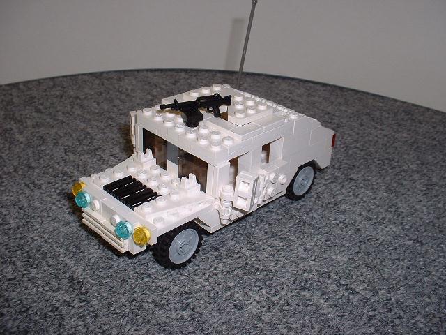 un-1a.jpg