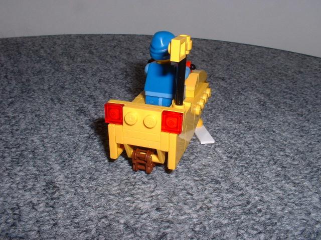 skidoo-yellow2.jpg