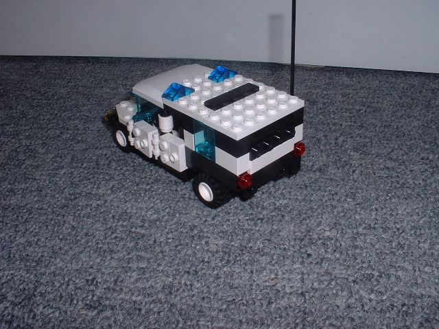 police1-03.jpg