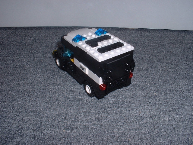 police17-03.jpg