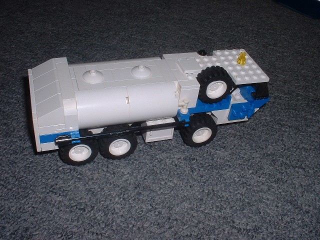 tanker2.jpg