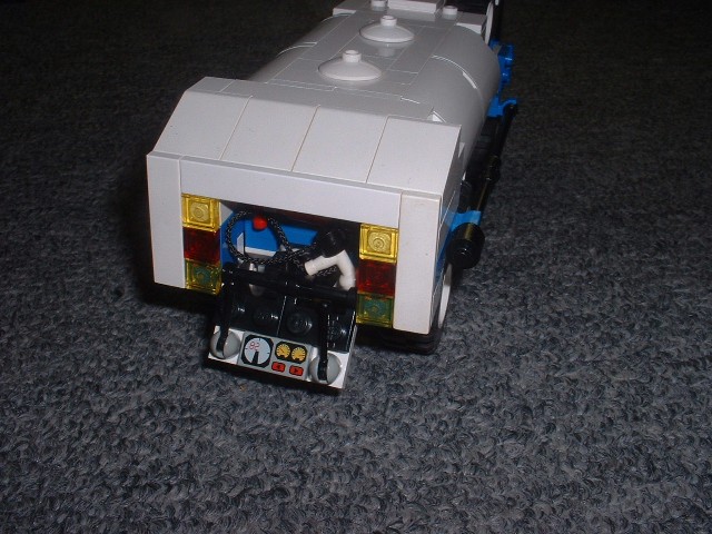 tanker4.jpg