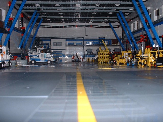 hangar-03.jpg