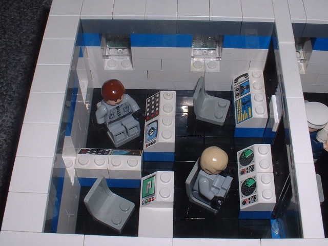 hangar-04-cc06.jpg