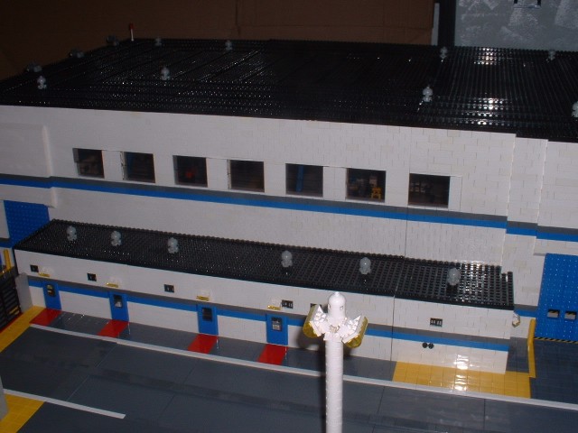 hangar-06.jpg