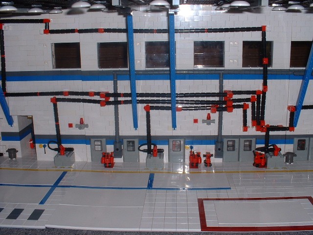 hangar-empty02.jpg