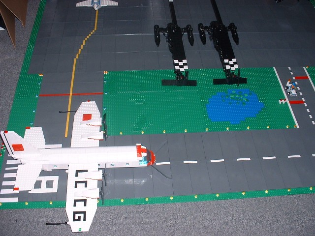 tarmac-02.jpg