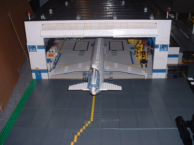 tarmac-06.jpg