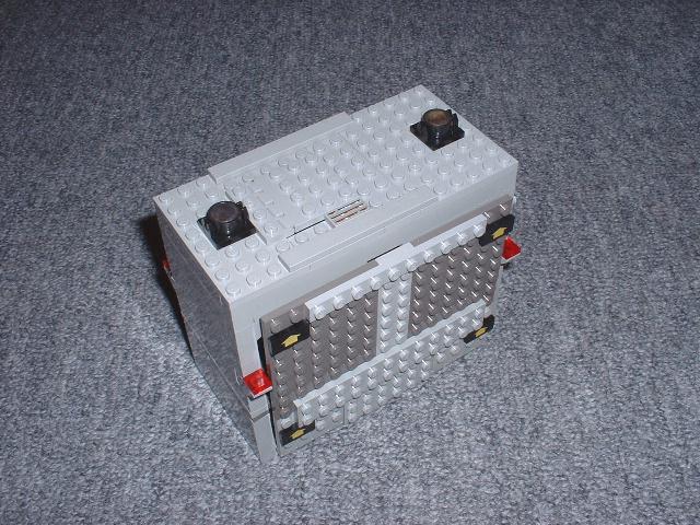 d-container1a.jpg
