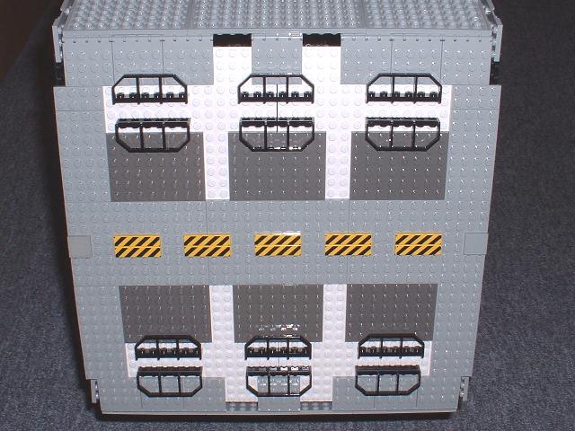mid-fighterbay2.jpg