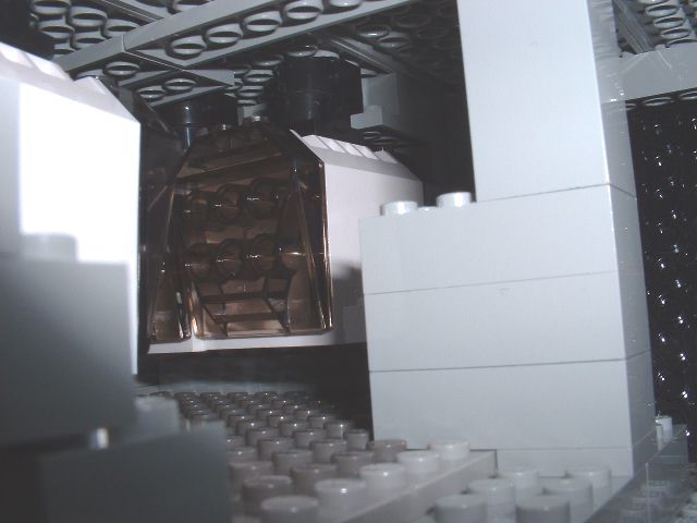 r-workpodbay03.jpg