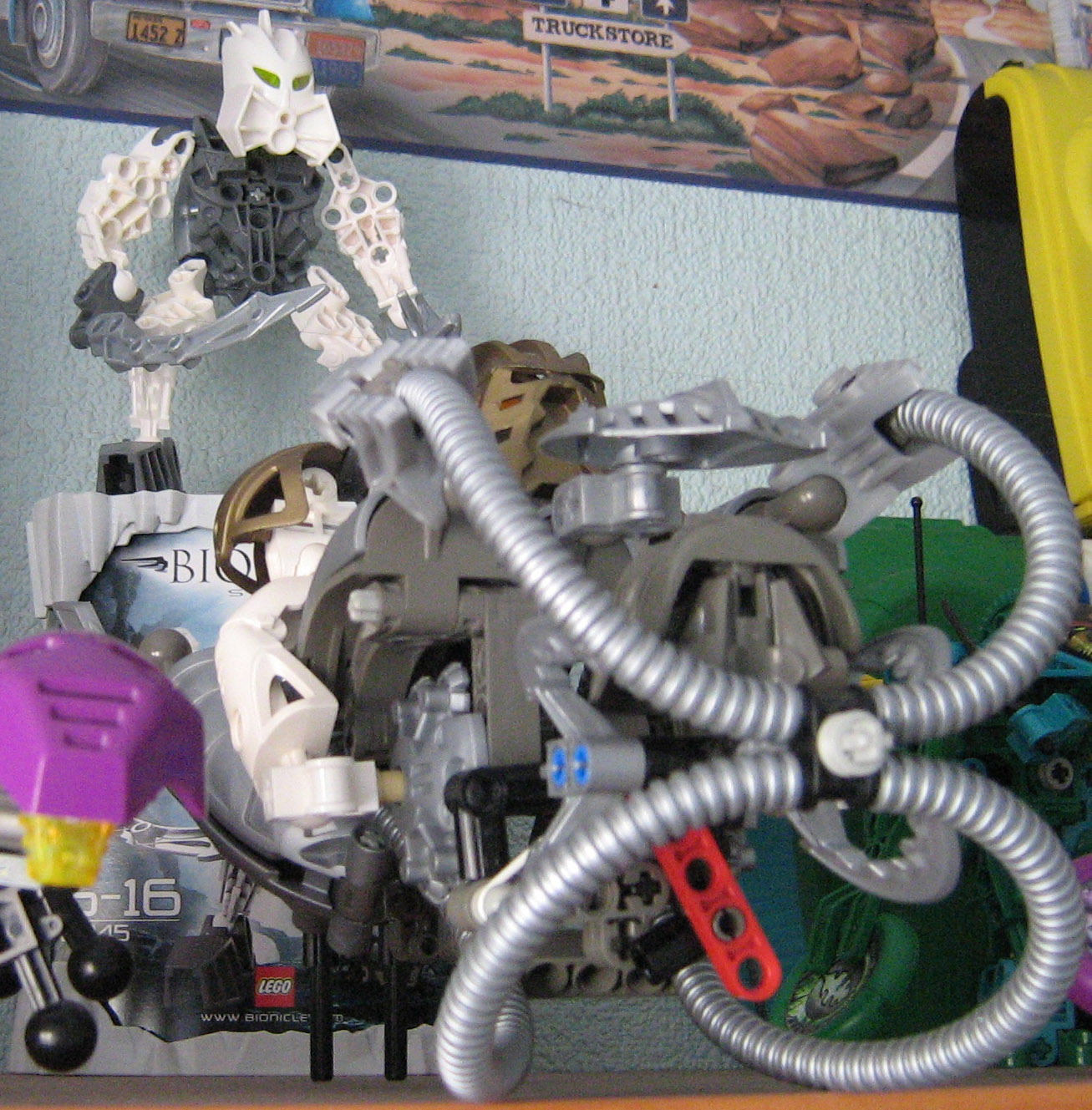 av-bionicle.jpg