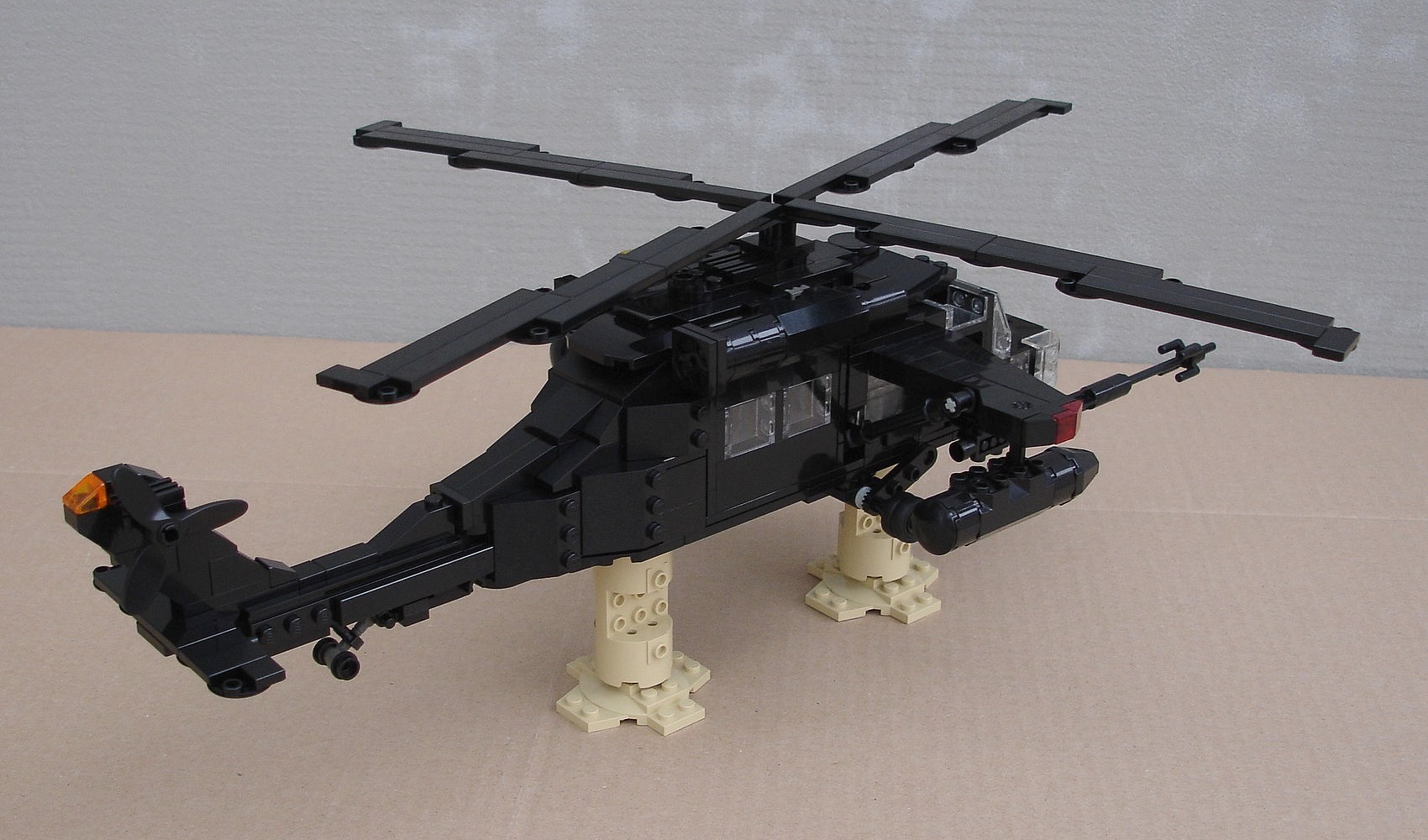 uh-60_black_hawk_4.jpg