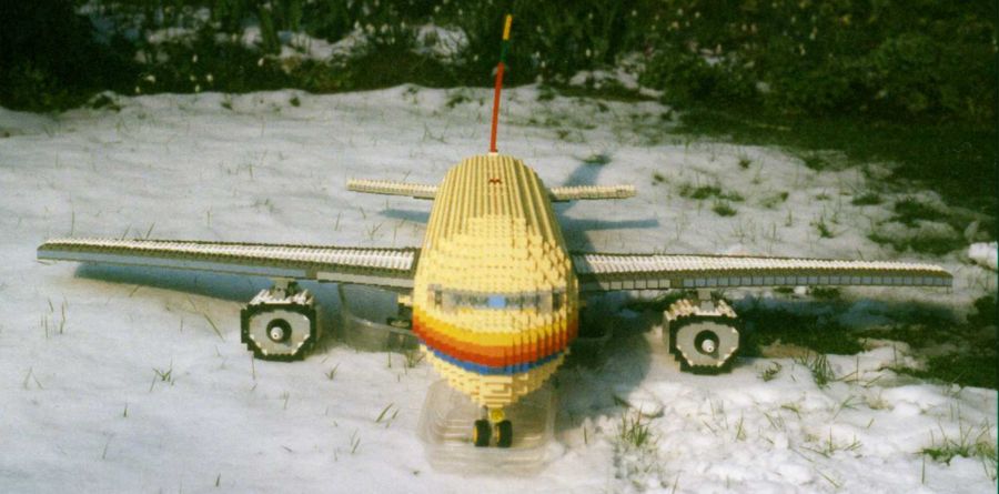 Airbus_A320_ac.jpg