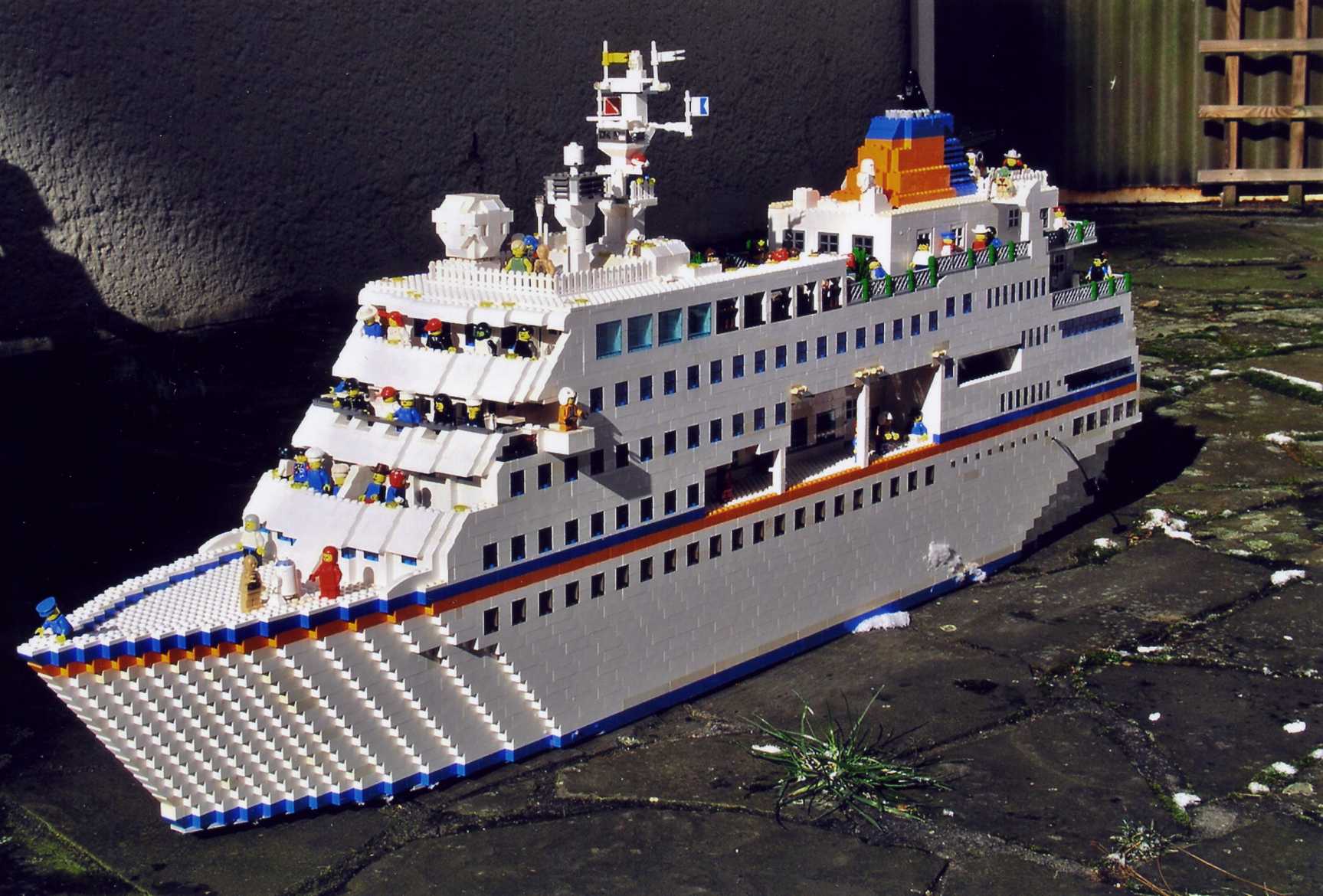 MS_Columbus_aa.jpg