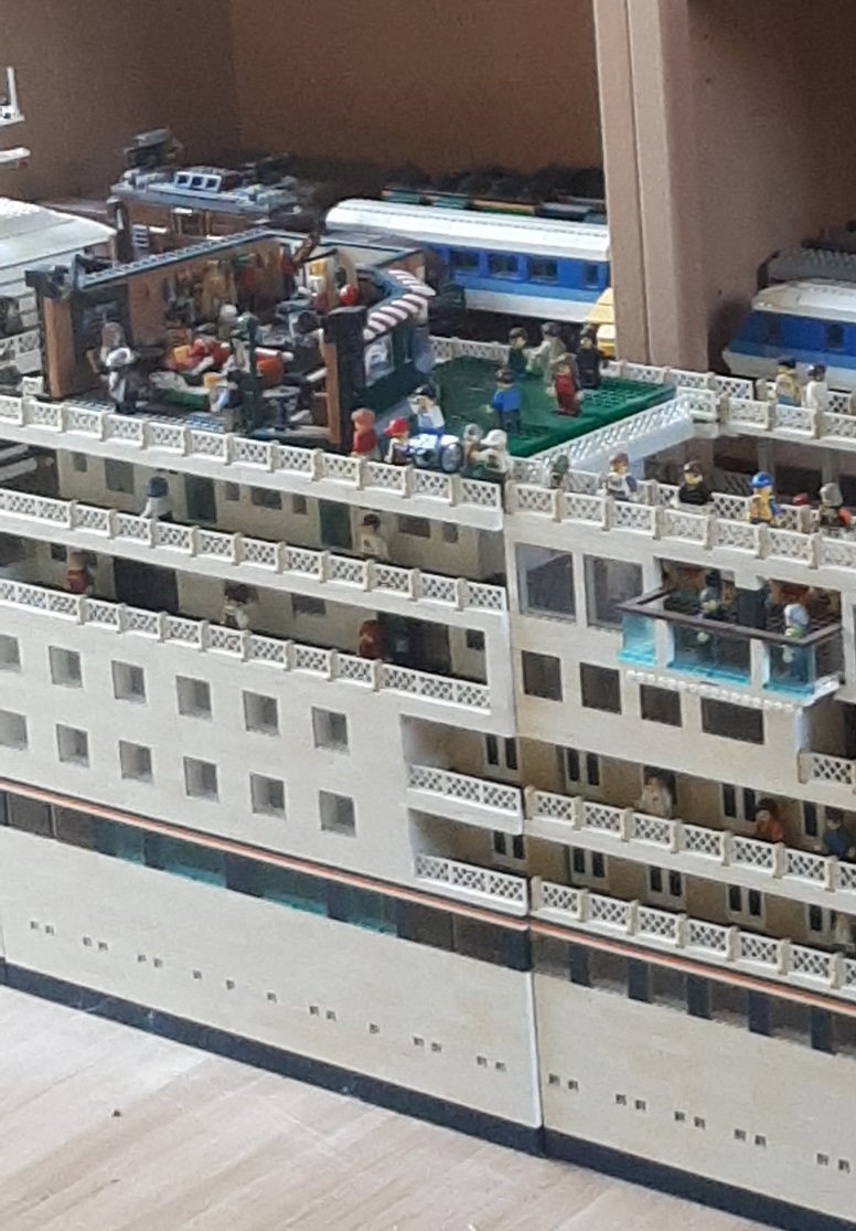 LEGO_Studio_Okt24_aa.jpeg