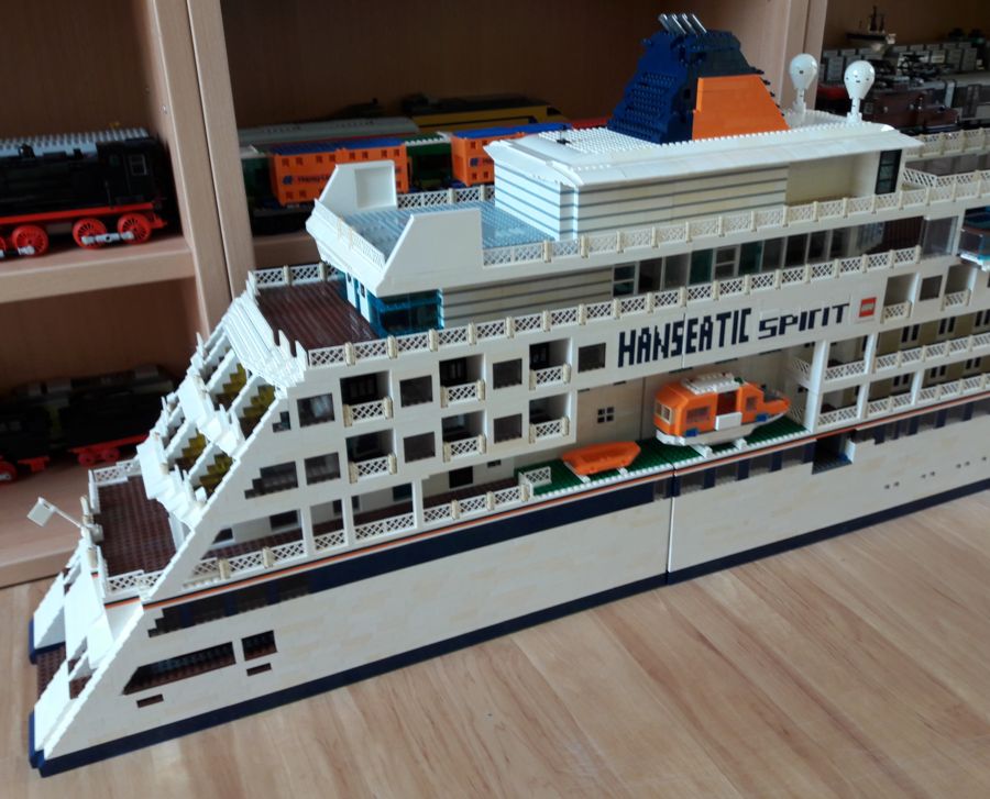 MS_Hanseatic_Spirit_aw.jpg