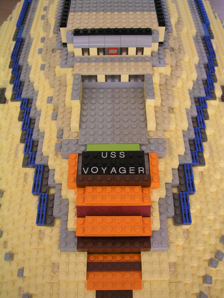 USS_Voyager_am.JPG