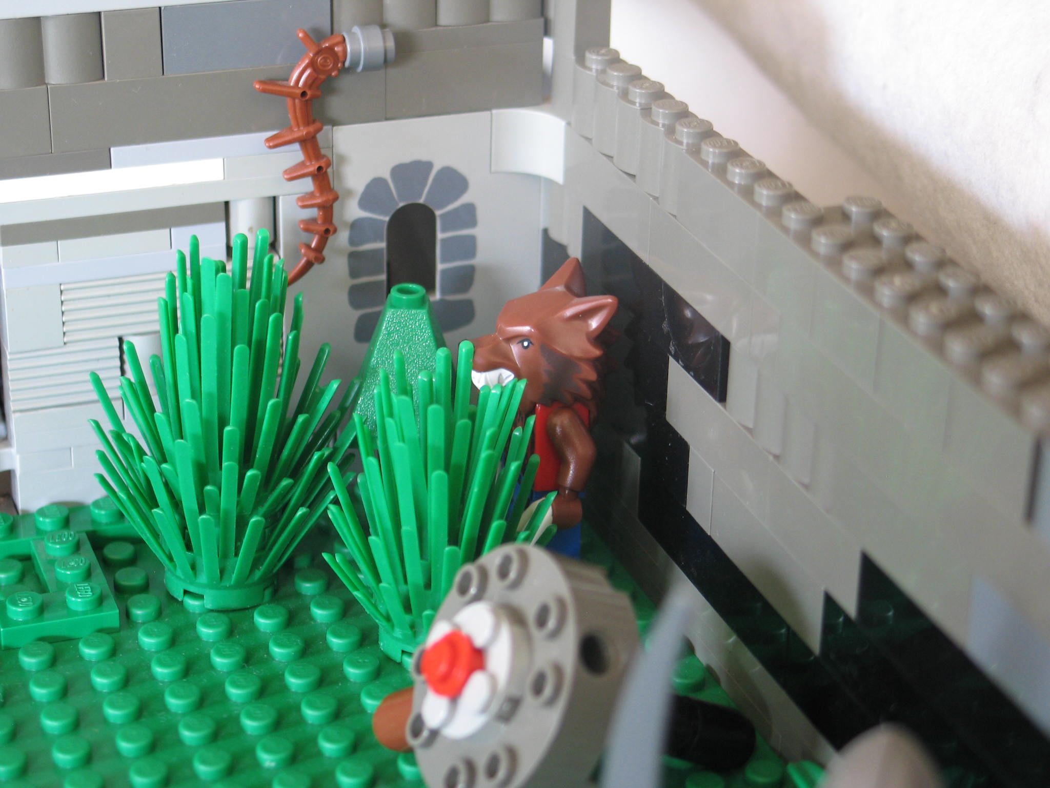 castle_under_attack_913.jpg