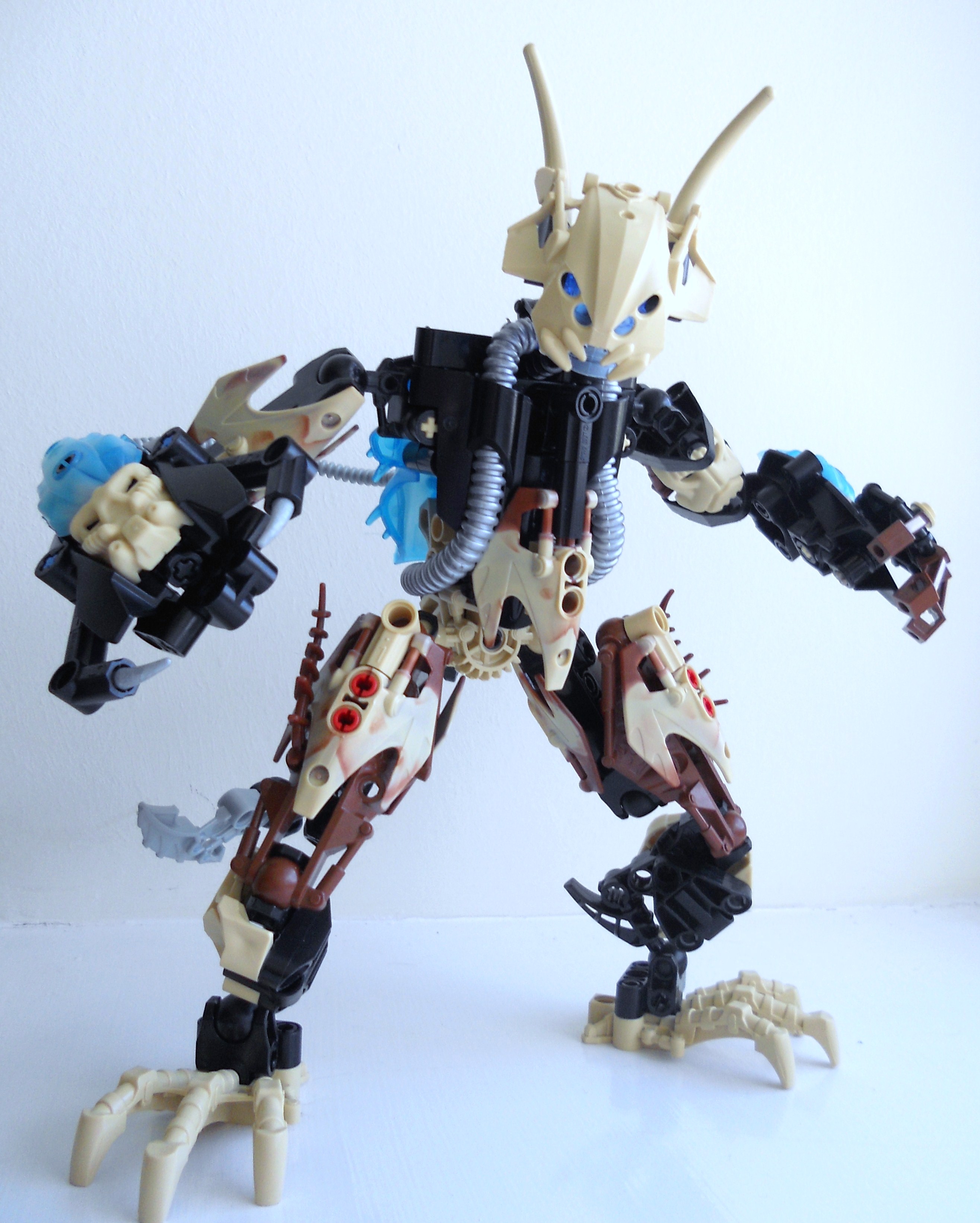 bonecrusher_01.jpg