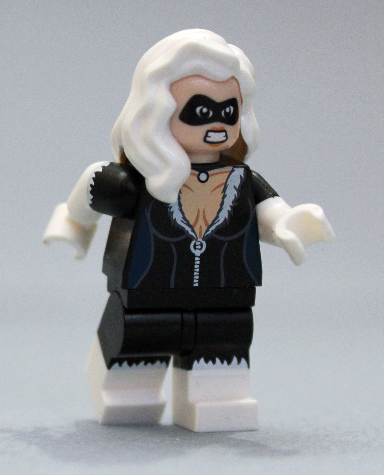 black_cat_02.jpg